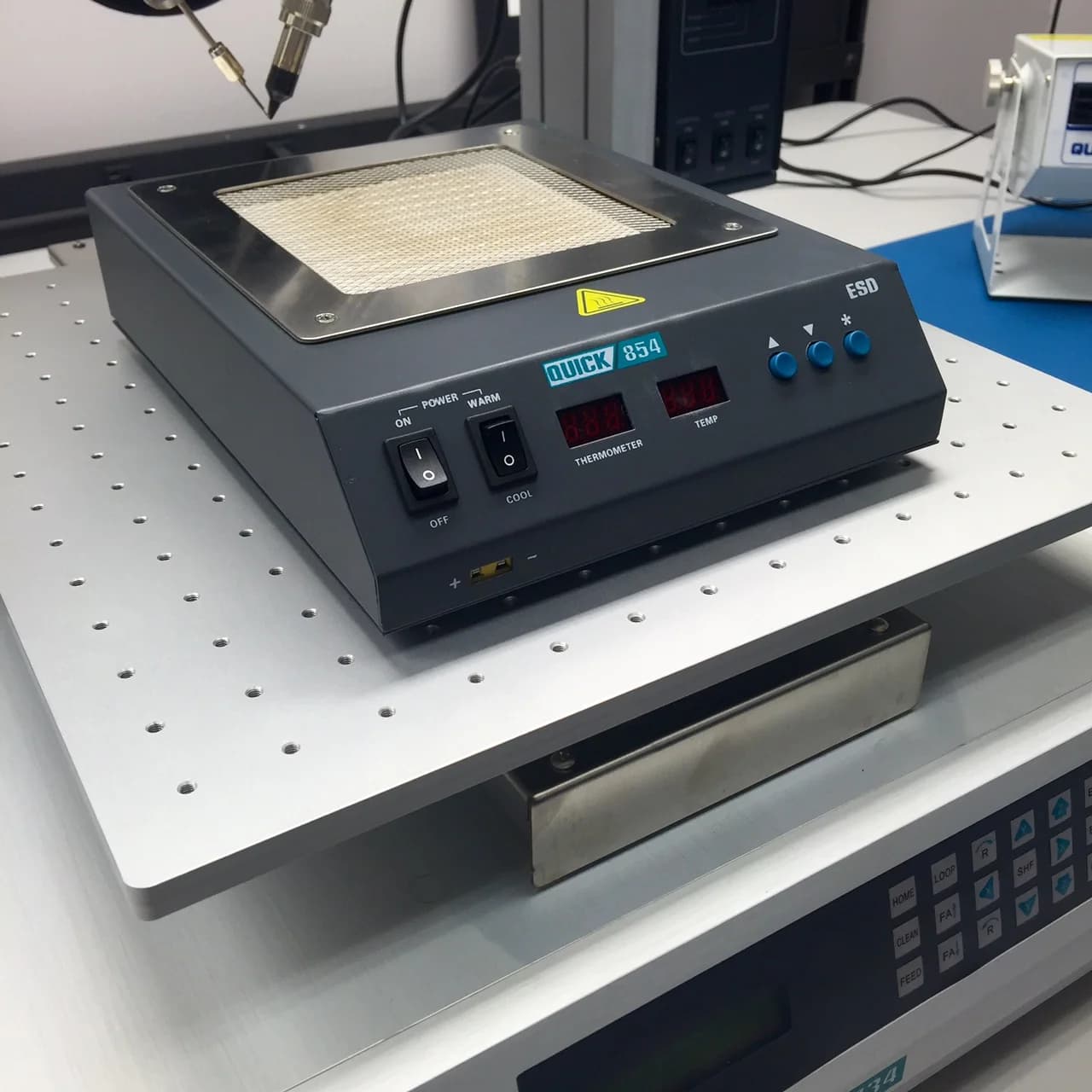 QUICK 854 Infrared Preheating Station